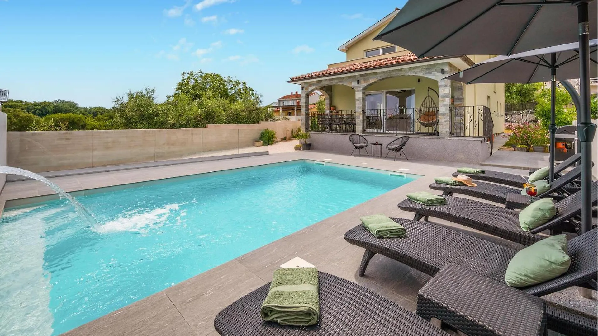 4 Bedroom Gorgeous Home In Pula Croatia
